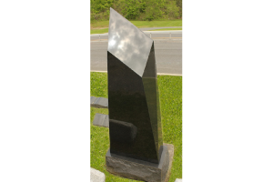 d79-modern-obelisk-weidner-memorials-highland-new-york