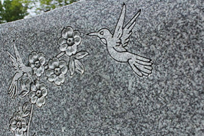 hummingbirds-dogwood-weidner-memorials